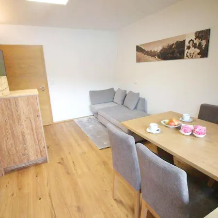 Spacious Holiday With A View Of Apartament *